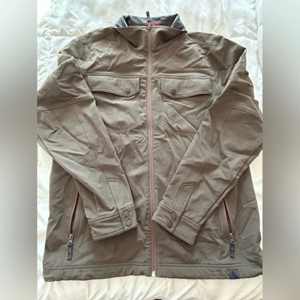 L.L. Bean Men's All-Terrain Soft-Shell Jacket View 2
